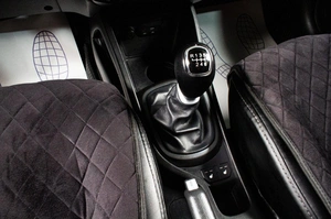 Седан Kia Rio 2015 года, 1039000 рублей, Сургут