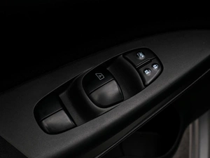 Хетчбэк Nissan Tiida 2015 года, 1097000 рублей, Волгоград