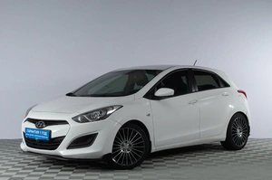 Хетчбэк Hyundai i30 2012 года, 829000 рублей, Челябинск