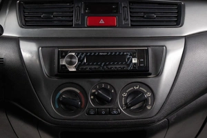 Седан Mitsubishi Lancer 2005 года, 289000 рублей, Оренбург