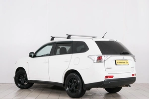 Внедорожник Mitsubishi Outlander 2013 года, 1349000 рублей, Красноярск