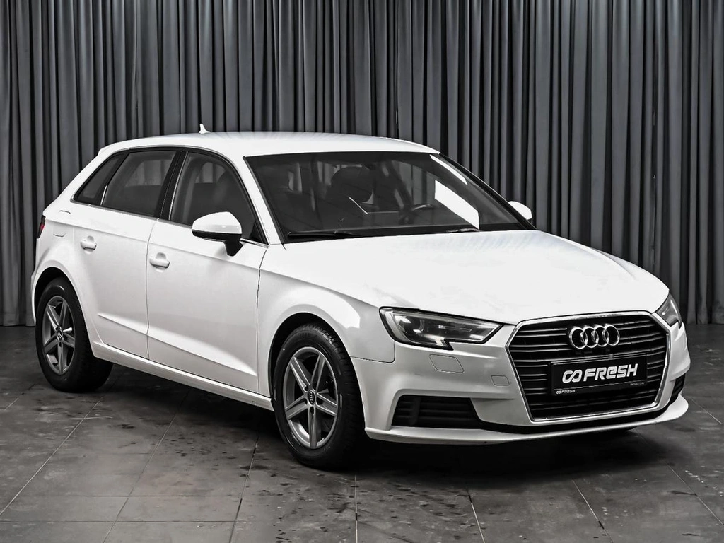 Хетчбэк Audi A3 2017 года, 1560000 рублей, Ставрополь