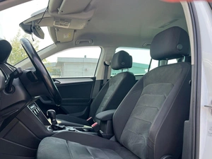 Внедорожник Volkswagen Tiguan 2018 года, 2699000 рублей, Ижевск