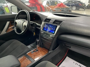 Седан Toyota Camry 2007 года, 997000 рублей, Солонцы