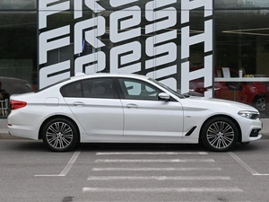 Седан BMW 5 серия 2017 года, 2599000 рублей, Волгоград