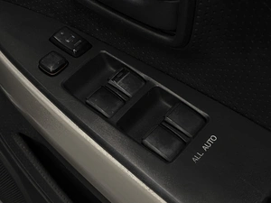 Хетчбэк Toyota Ist 2002 года, 550000 рублей, Красноярск