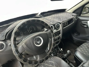Седан Renault Logan 2013 года, 333000 рублей, Орёл