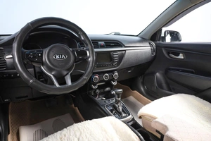 Хетчбэк Kia Rio X-Line 2018 года, 1239000 рублей, Новосибирск