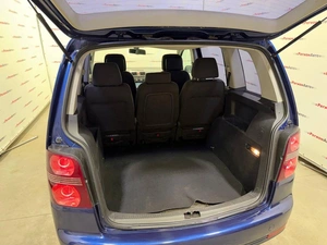 Минивэн Volkswagen Touran 2007 года, 399000 рублей, Красноярск