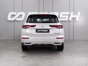 Внедорожник Mitsubishi Outlander 2022 года, 3819000 рублей, Воронеж