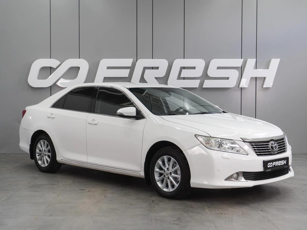 Седан Toyota Camry 2013 года, 1464000 рублей, Воронеж