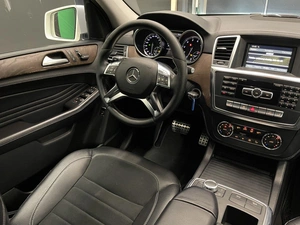 Внедорожник Mercedes-Benz M-класс 2012 года, 2200000 рублей, Красноярск