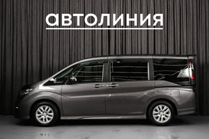 Минивэн Honda Stepwgn Spada 2015 года, 1580000 рублей, Красноярск