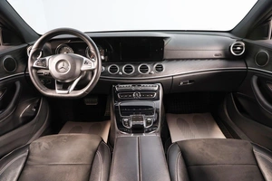 Седан Mercedes-benz E-класс 2017 года, 2799000 рублей, Новосибирск