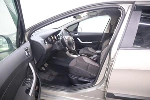 Хэтчбек Peugeot 308 2010 года, 420000 рублей, Брянск