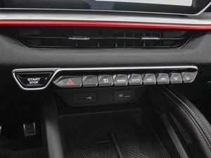 Внедорожник Geely Coolray 2023 года, 2095000 рублей, Краснодар