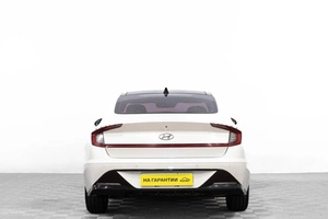 Седан Hyundai Sonata 2020 года, 2149000 рублей, Барнаул
