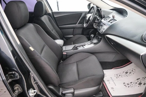 Хетчбэк Mazda 3 2011 года, 869000 рублей, Красноярск