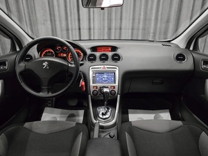 Хетчбэк Peugeot 308 2012 года, 549000 рублей, Красноярск