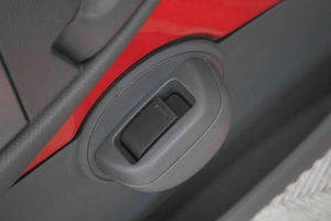 Хетчбэк Peugeot 107 2010 года, 509000 рублей, Кемерово