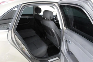 Седан Audi A4 2005 года, 880000 рублей, Смоленск