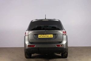 Внедорожник Mitsubishi Outlander 2013 года, 1509000 рублей, Новосибирск