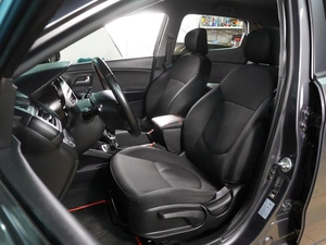 Хетчбэк Kia Rio 2016 года, 1039000 рублей, Воронеж