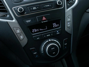 Внедорожник Hyundai Santa Fe 2017 года, 2820000 рублей, Краснодар