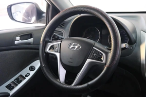 Хетчбэк Hyundai Solaris 2012 года, 739000 рублей, Омск