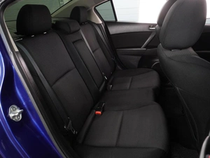 Седан Mazda 3 2011 года, 999000 рублей, Воронеж
