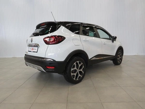 Внедорожник Renault Kaptur 2018 года, 1440000 рублей, Калуга