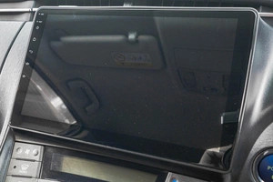 Лифтбек Toyota Prius 2013 года, 1149000 рублей, Барнаул