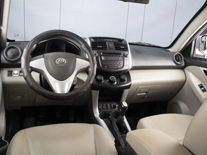 Внедорожник Lifan X60 2013 года, 560000 рублей, Омск