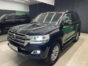 Внедорожник Toyota Land Cruiser 2019 года, 5000000 рублей, Красноярск