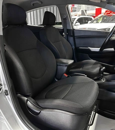 Седан Kia Rio 2016 года, 1100000 рублей, Красноярск