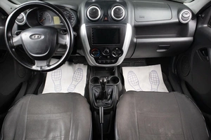 Седан ВАЗ (LADA) Granta 2017 года, 449000 рублей, Оренбург