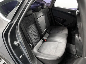 Седан Opel Astra 2013 года, 899900 рублей, Казань