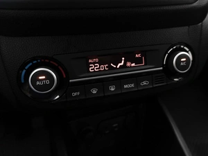 Седан Kia Rio 2016 года, 1099000 рублей, Саратов