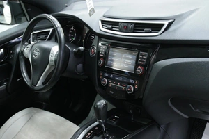 Внедорожник Nissan Qashqai 2015 года, 1658000 рублей, Солонцы