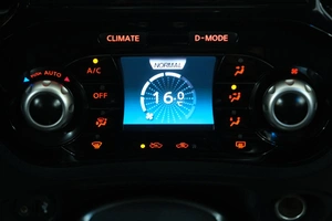 Внедорожник Nissan Juke 2014 года, 1209000 рублей, Омск