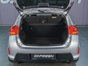 Хетчбэк Toyota Auris 2013 года, 1249000 рублей, Сургут