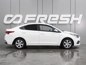 Седан Hyundai Solaris 2019 года, 870000 рублей, Воронеж