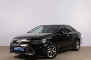 Седан Toyota Camry 2016 года, 2199000 рублей, Новосибирск