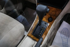 Хетчбэк Toyota Corolla 2003 года, 629000 рублей, Новокузнецк