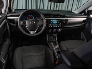 Седан Toyota Corolla 2014 года, 1390000 рублей, Тюмень