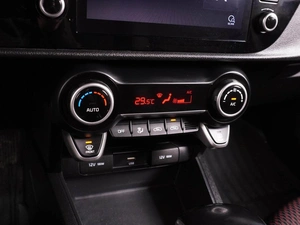 Седан Kia Rio 2021 года, 1769000 рублей, Воронеж