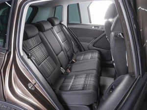 Внедорожник Volkswagen Tiguan 2016 года, 1950000 рублей, Ростов-на-Дону