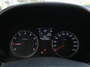 Седан Hyundai Solaris 2014 года, 999000 рублей, Волгоград