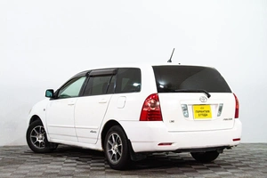Универсал Toyota Corolla Fielder 2005 года, 569000 рублей, Сургут