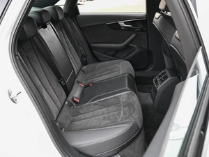 Седан Audi A4 2020 года, 2999000 рублей, Кирилловка